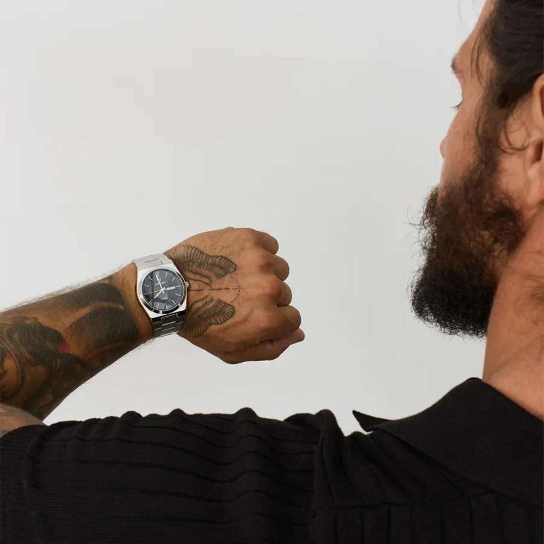 Reloj Análogo Acero